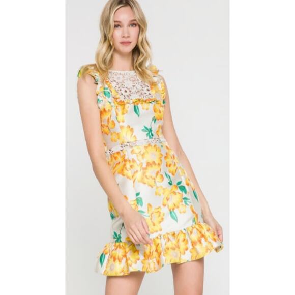 Endless Rose Floral Metallic Brocade Crochet Lace Shift Dress in Yellow M NWOT - Picture 2 of 6